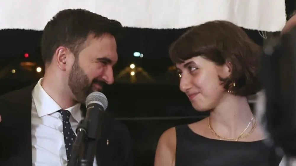 زهران ممداني وزوجته راما دوجي.