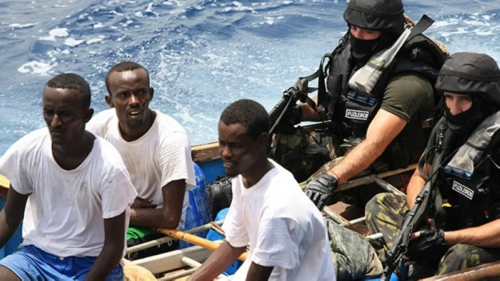 قراصنة صوماليون تم القبض عليهم