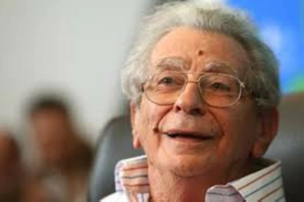 المخرج المصري يوسف شاهين