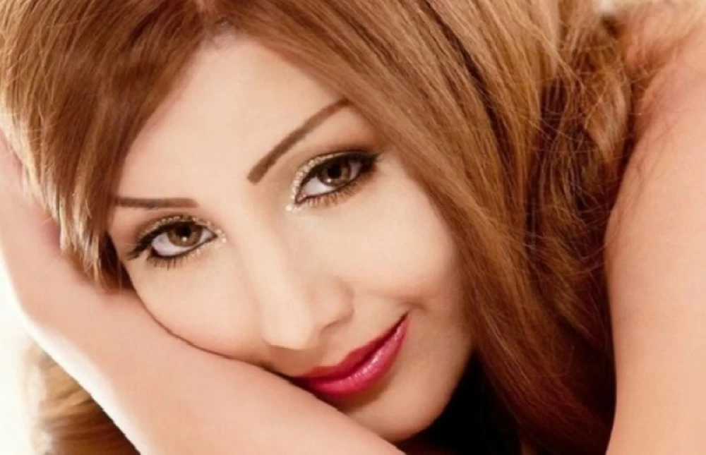 الفنانة اللبنانية دارين حدشيتي.