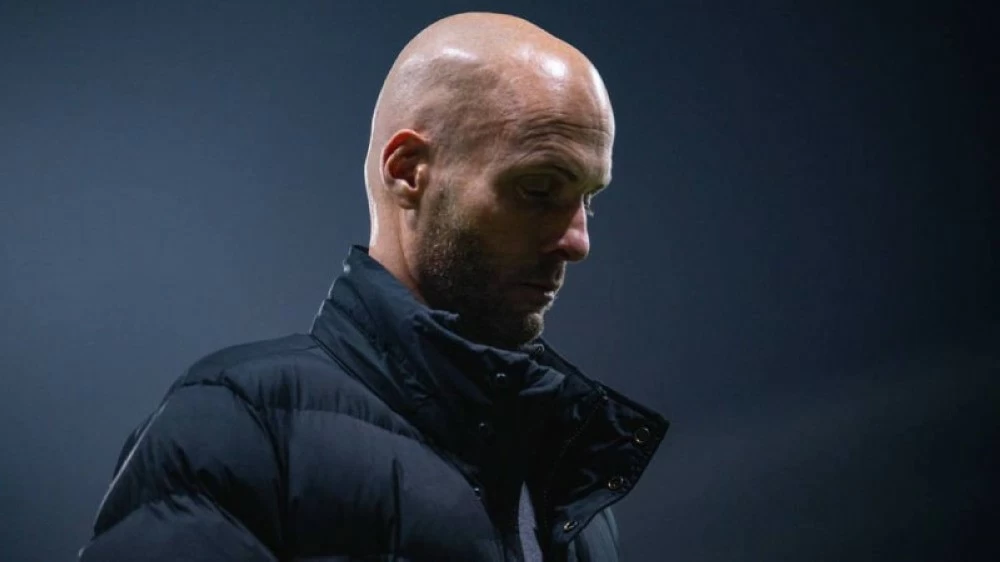 بول سيمونيس.