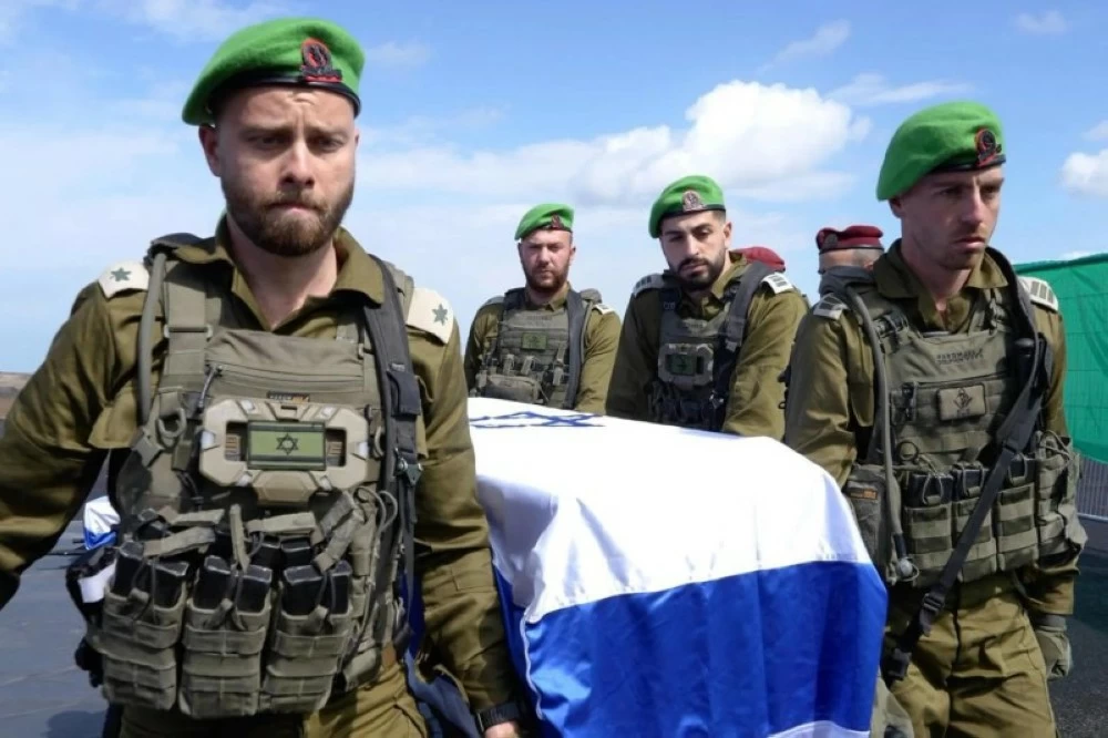 جثث القتلى الإسرائيليين.