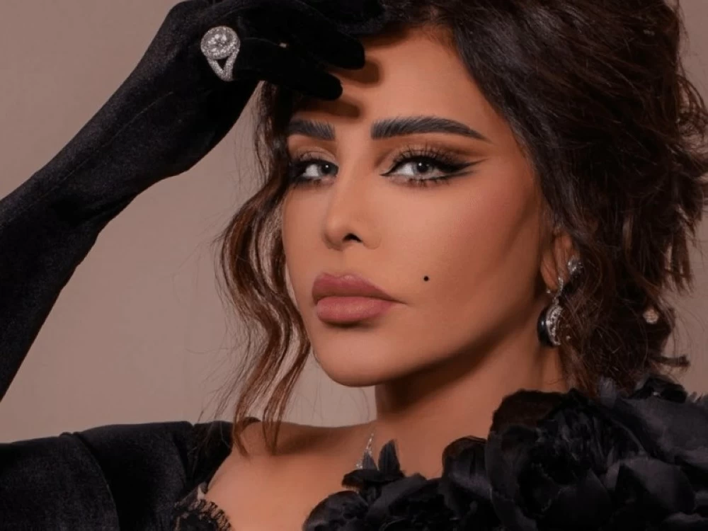 من أجل «الرجل».. أحلام تفتح خزنتها بـ100 ألف درهم