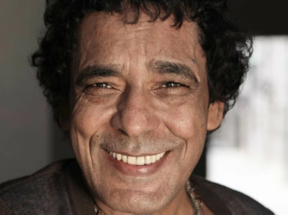 الفنان المصري محمد منير