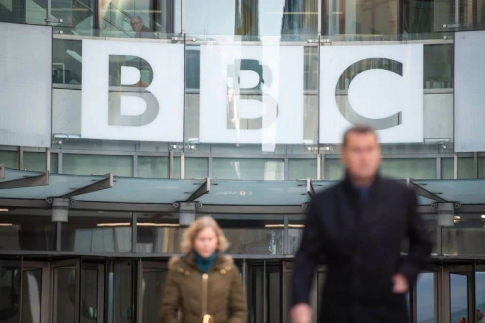 تعديل «مضلل» لخطاب ترمب يطيح بكبار قيادات BBC
