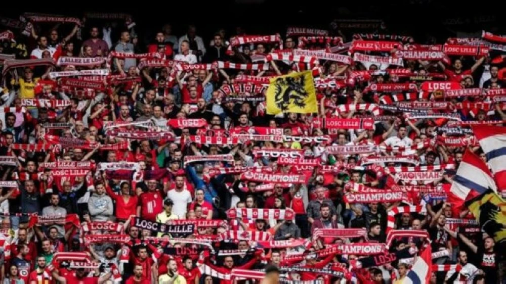 نادٍ فرنسي يشكو مشجعيه.. والسبب شتم الفريق المنافس!