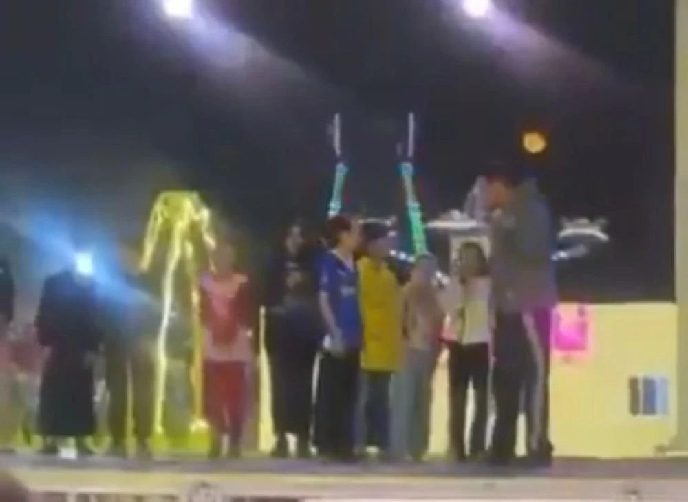 تنمّر في مهرجان بسبب قميص النصر.. و«لائحة الطفل» تلاحق المتسببين