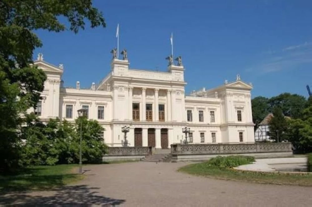 جامعة لوند السويدية: «النصر» نموذج عالمي في بناء العلامة الرياضية