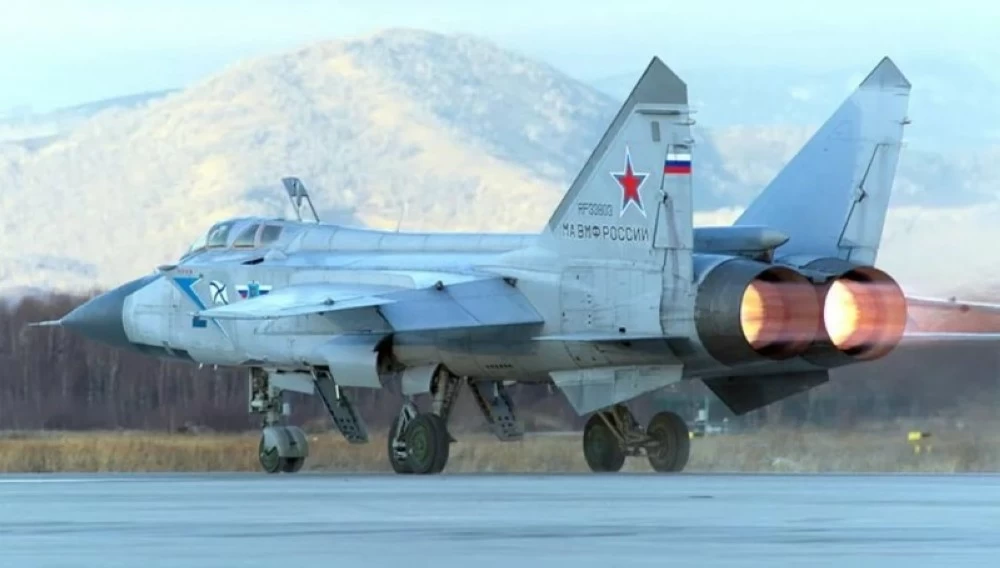 كيف حاول عملاء أوكرانيا وبريطانيا سرقة «ميغ 31» مزودة بصاروخ فرط صوتي؟