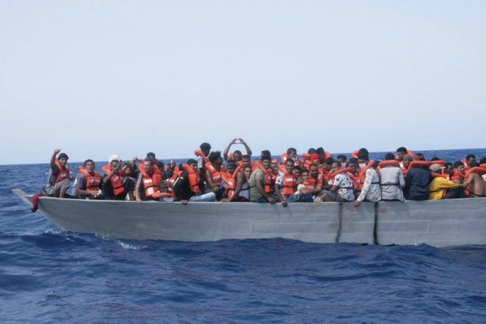  سفينة مهاجرين