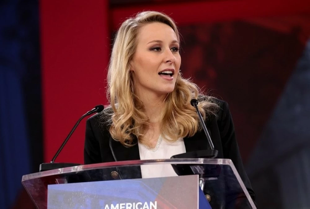 ماريون مارشال لوبان.