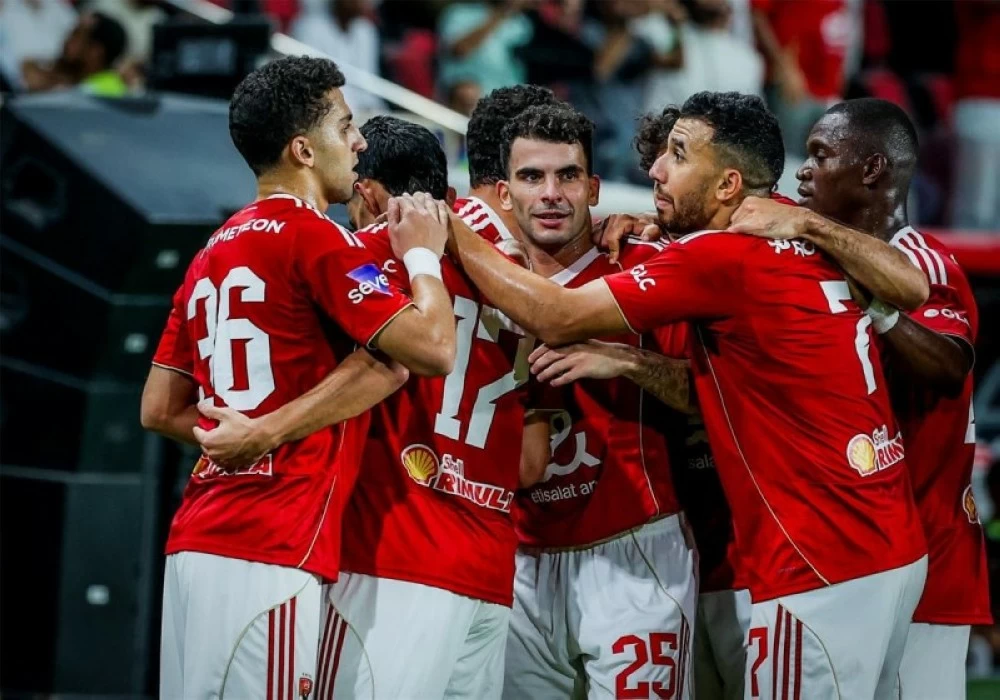 الأهلي المصري يشكو تجاوزات جماهير الزمالك ضد «زيزو»