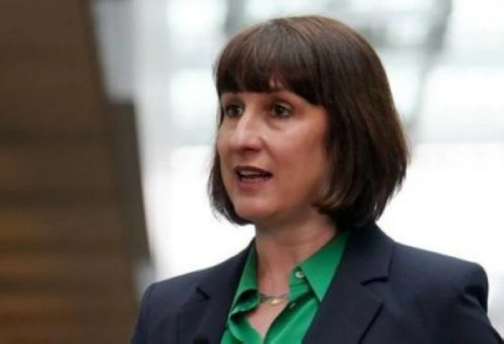 بريطانيا: اعتزام فرض ضريبة جديدة على المنازل مرتفعة القيمة