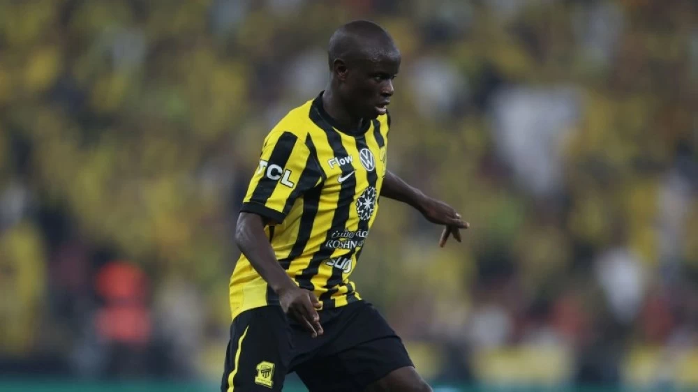 بإجابة غامضة.. كانتي يثير الجدل حول مستقبله مع الاتحاد