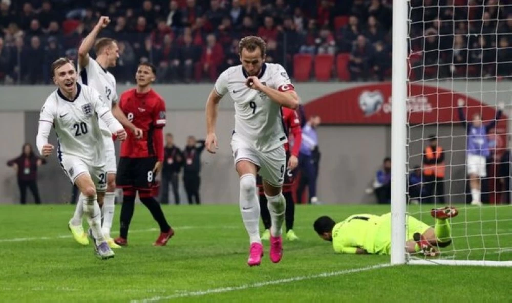 إنجلترا تحجز بطاقة المونديال دون أن تهتز شباكها