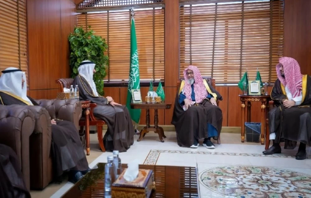 مفتي عام المملكة يستقبل وزير الحج والعمرة