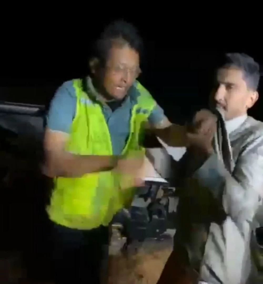 من هم الصينيون الذين جرى إنقاذهم في سيول الشملي بمنطقة حائل؟