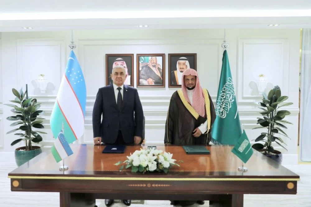 النائب العام يستقبل نظيره الأوزبكي.