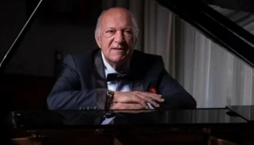 الموسيقار الكبير عمر خيرت