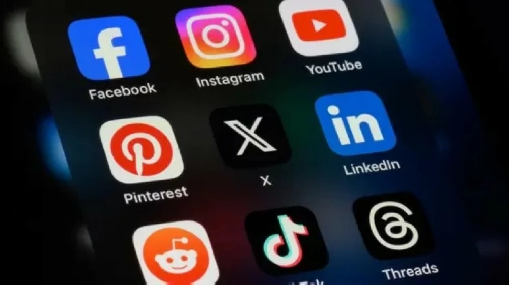 انقطاع خدمات المنصات الرقمية الكبرى عالمياً