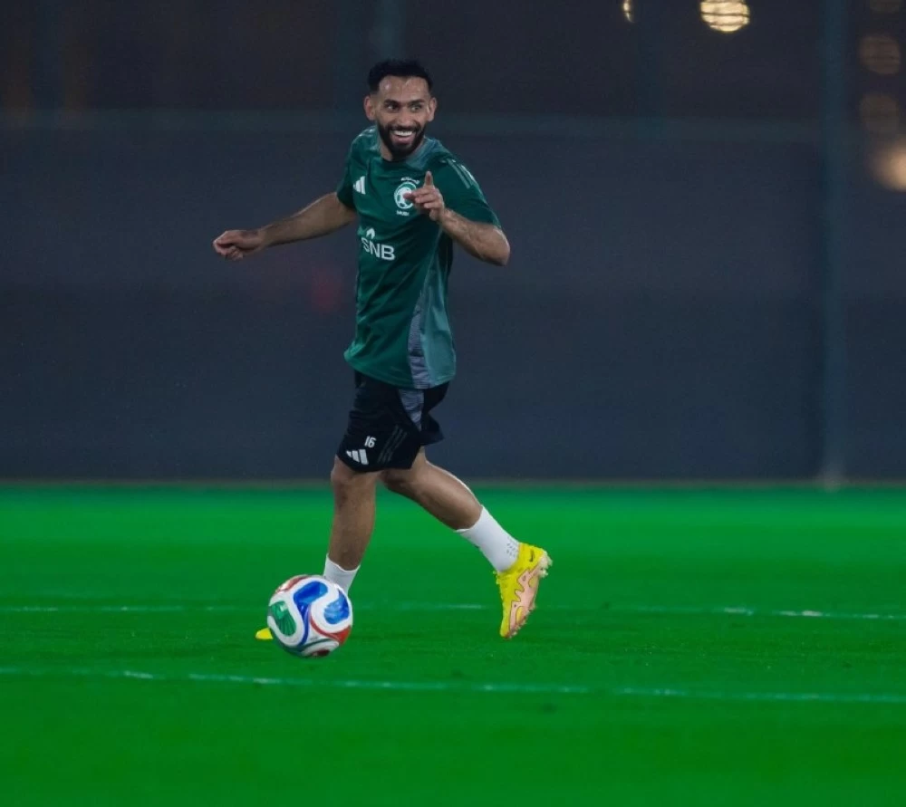 النجم سلطان مندش في معسكر المنتخب السعودي أخيرا بجدة