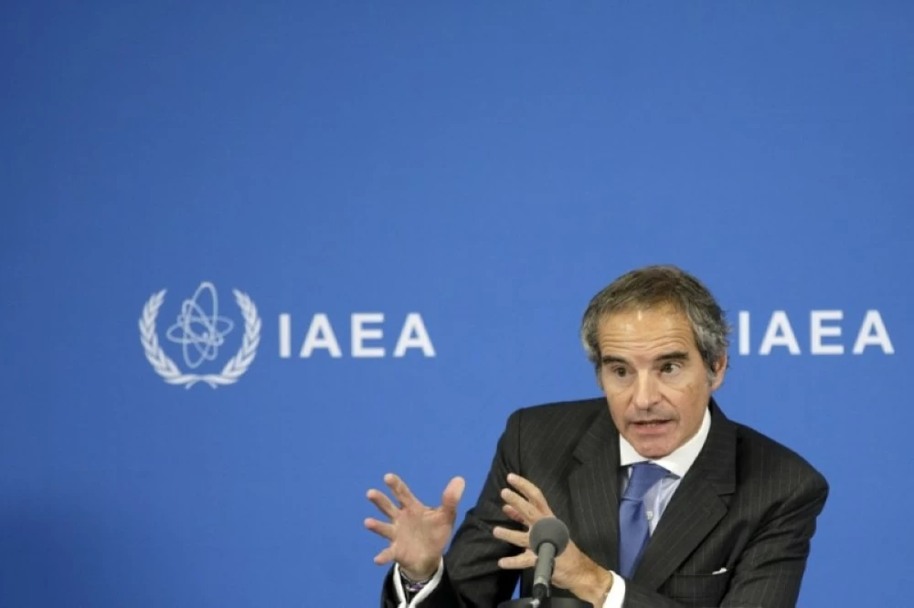 غروسي متحدثاً. (إ ب أ)