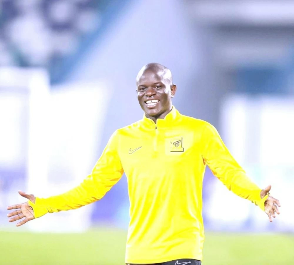 يمتلكون حضوراً قويّاً وهيبة مضاعفة.. اللاعبون «الصُلع»