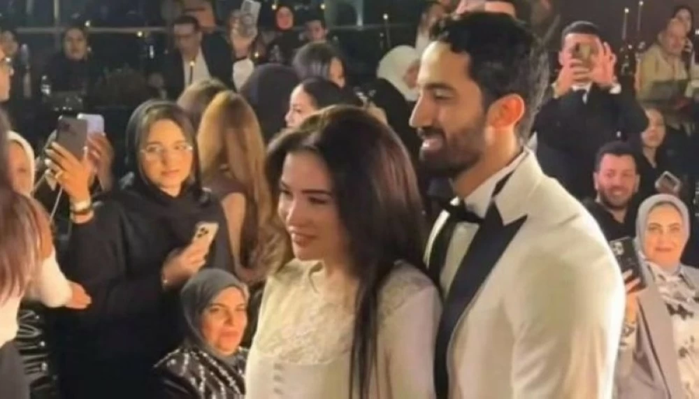 إطلالة مي عزالدين بعد الزواج.. ماذا حدث؟