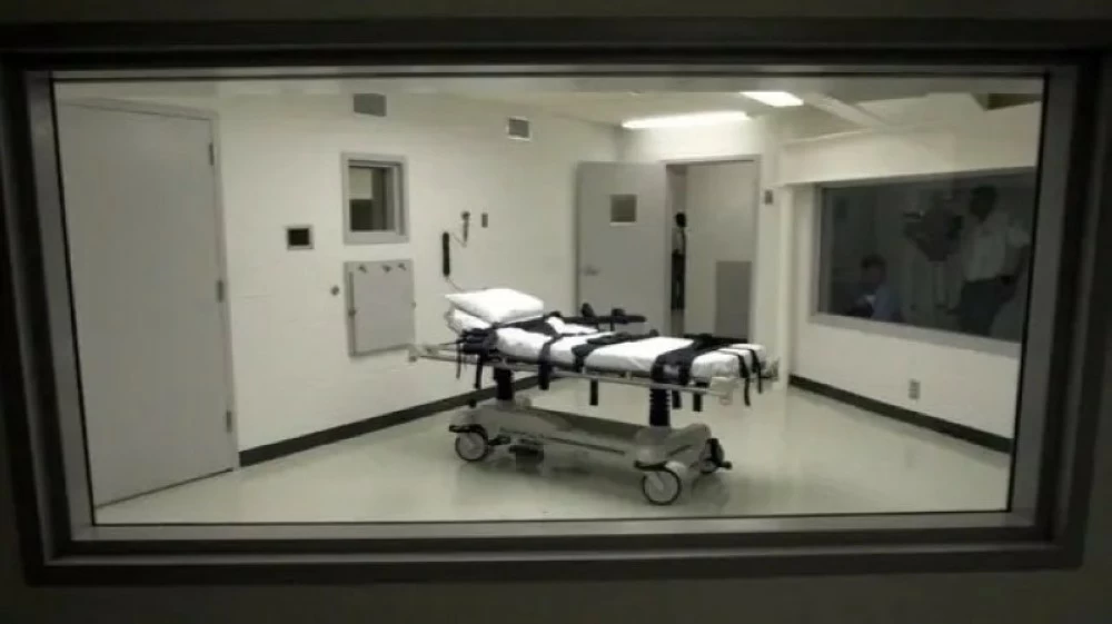 إعدام أمريكي اغتصب مديرته وضربها حتى الموت