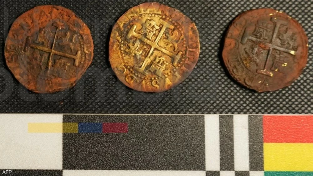 اكتشاف أولى القطع الأثرية من سفينة غارقة منذ ثلاثة قرون