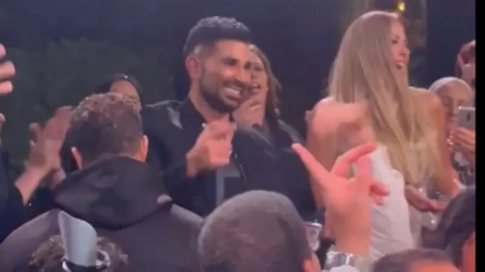 أحمد سعد يعود للغناء في زفاف ابن ريم مصطفى