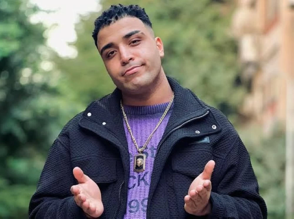 مطرب المهرجانات إسلام كابونجا.