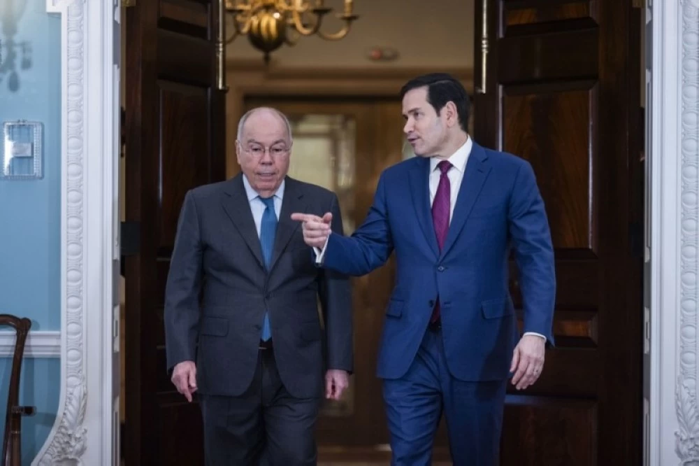 وزيرا الخارجية الأمريكي ماركو روبيو ونظيره البرازيلي ماورو فييرا خلا لقائهما في واشنطن. (إ ب أ) 