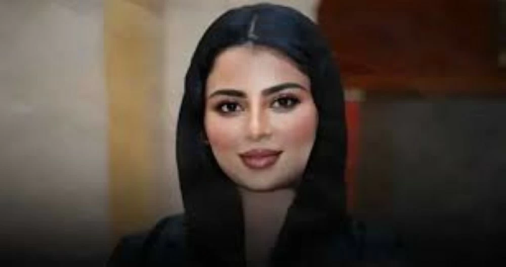 خنساء المجاهد.