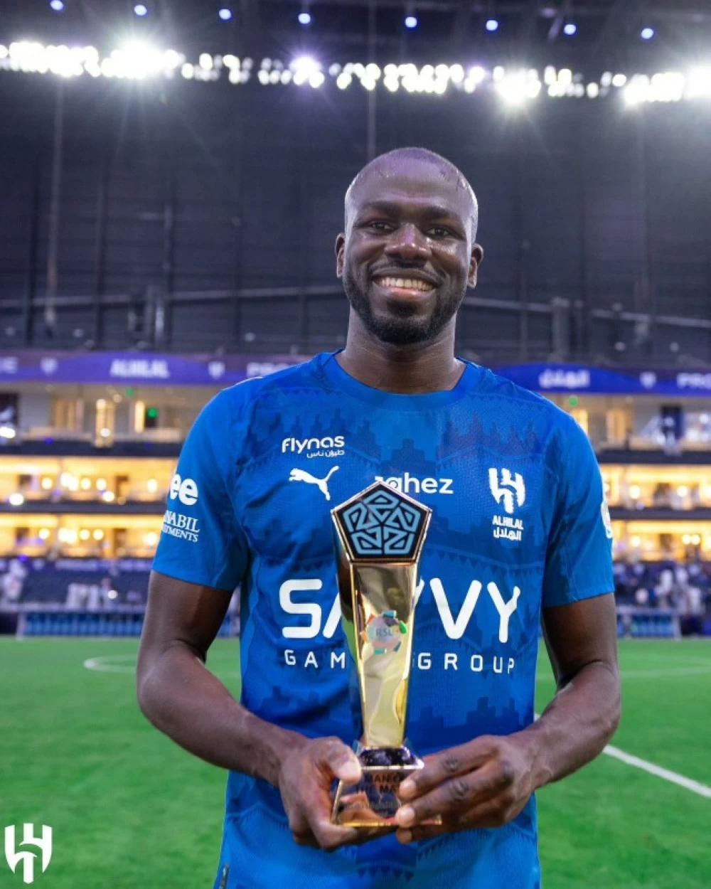 مدافع فريق الهلال خاليدو كوليبالي