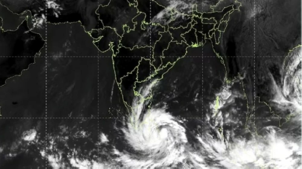 الأرصاد الهندية تعلن تحرك إعصار باتجاه ولاية «تاميل نادو» خلال 48 ساعة