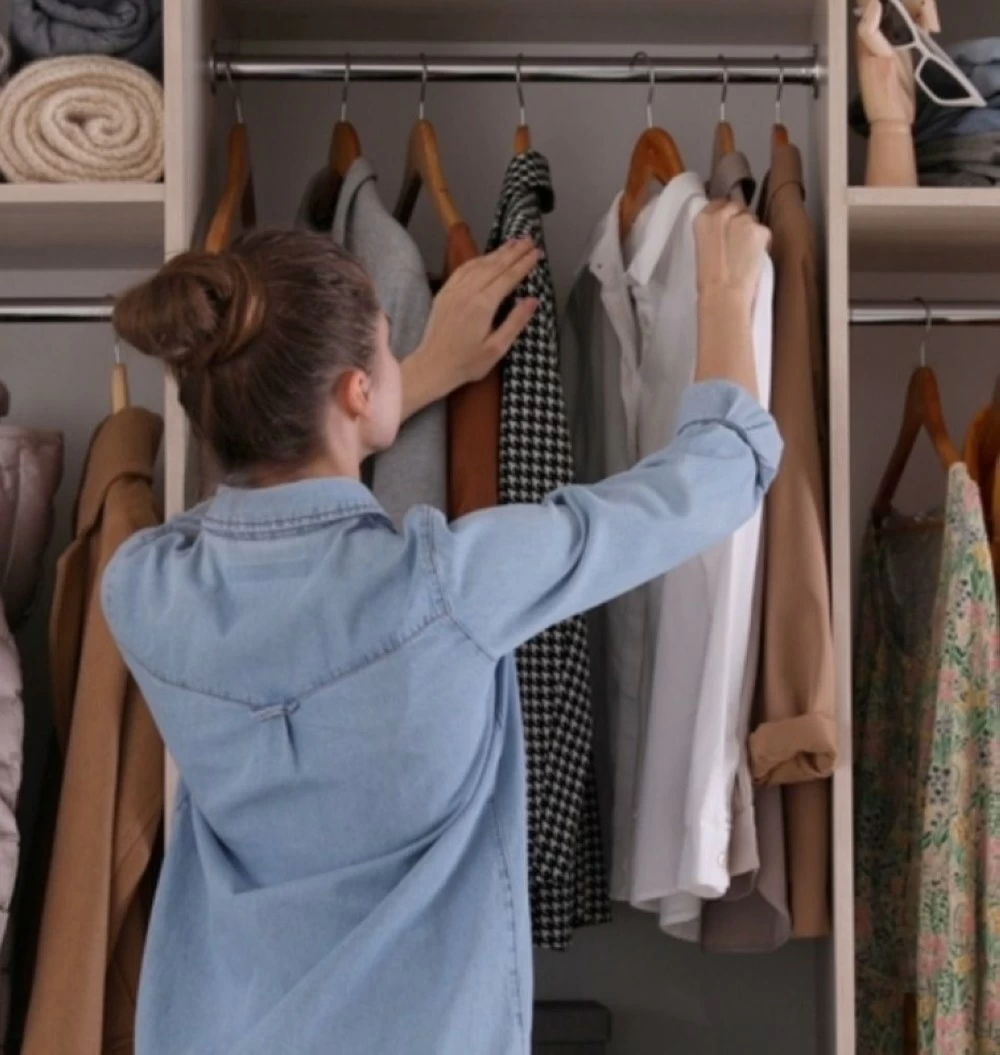 قاعدة 3-3-3… صيحة جديدة تعيد تعريف الخزانة العملية