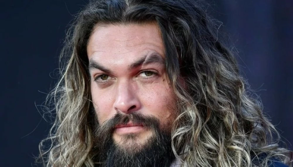 «حب مزيف» بـ«AI» يسرق نصف مليون من أرملة