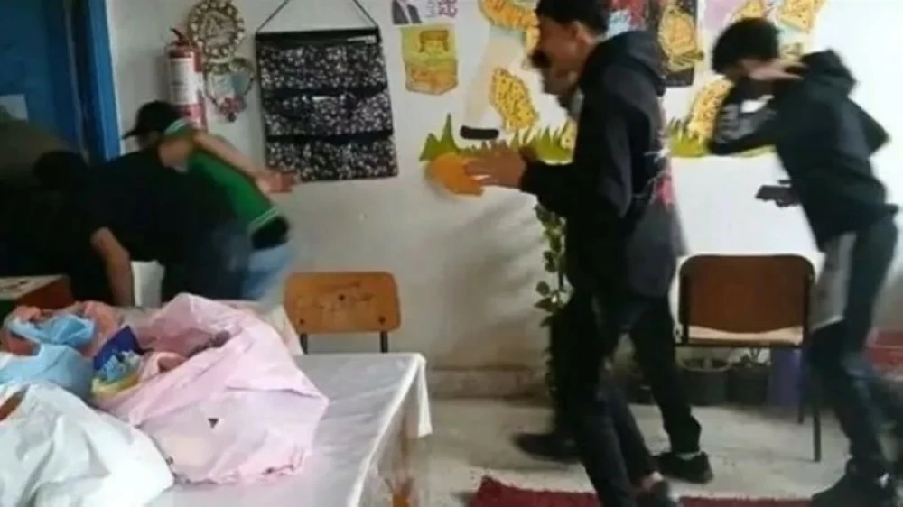 مصر: فصل نهائي للطلاب المعتدين على معلمتهم