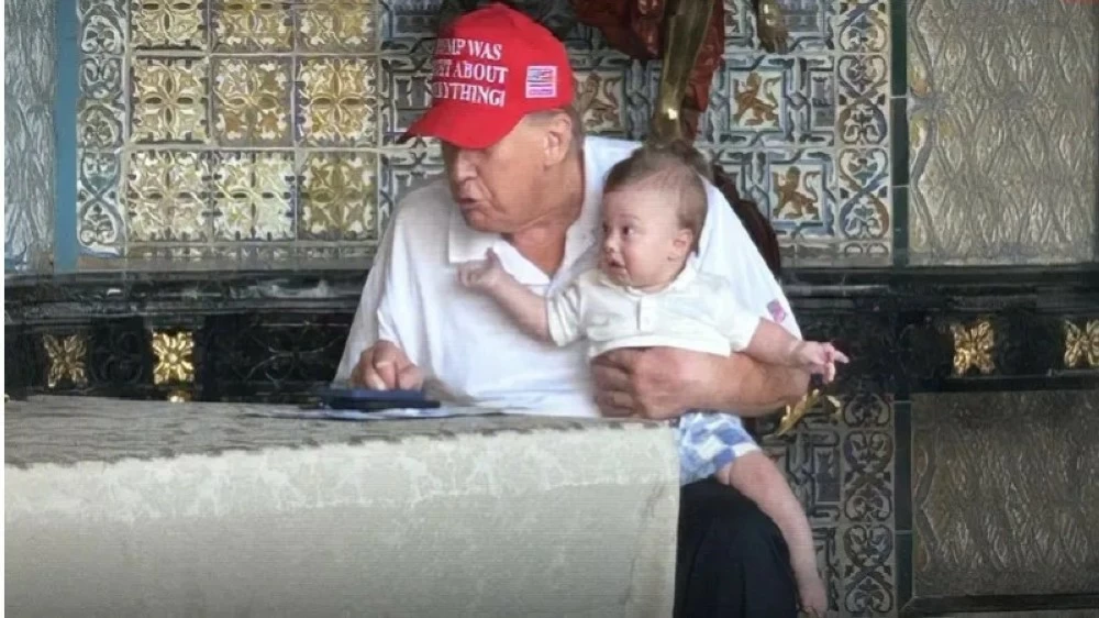 ترمب يحتفي بحفيده اللبناني