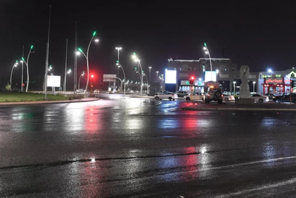 تبوك في مواسم المطر والبرد.