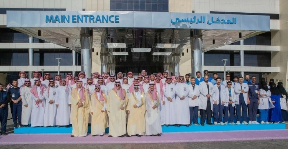 وزير الصحة يكشف.. كيف تحوّل أمير حائل إلى «متابع» يومي داخل وزارته