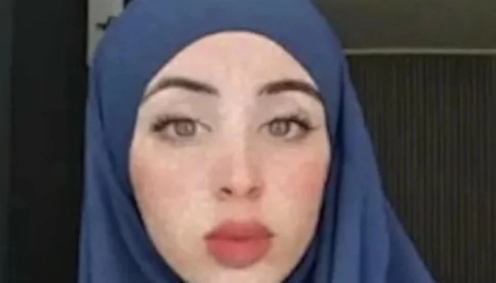 عثرت السلطات الهولندية على آثار الحمض النووي لوالد الضحية تحت أظافرها.