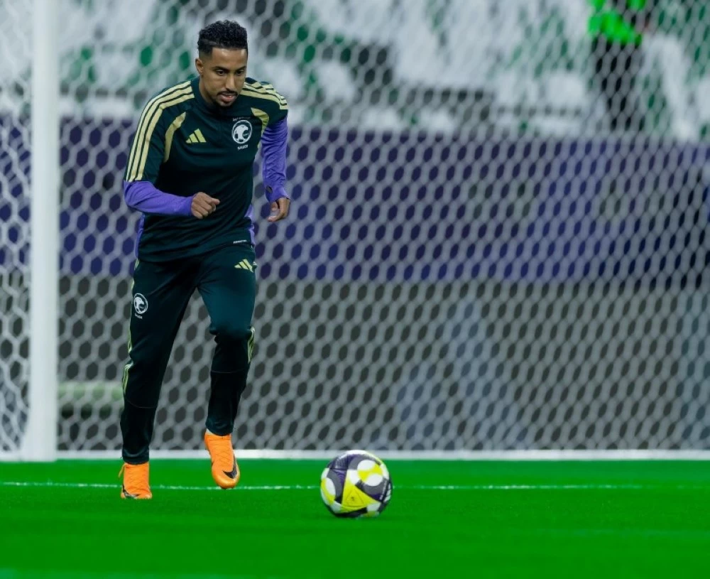 قائد المنتخب السعودي سالم الدوسري.