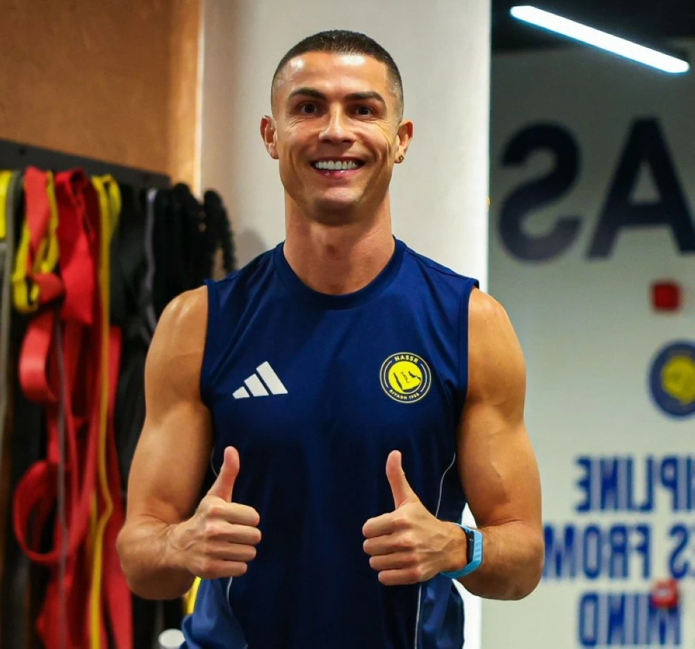 قائد فريق النصر كريستيانو رونالدو.