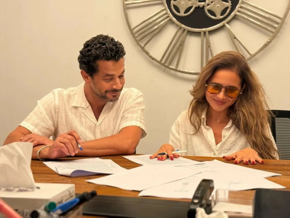 نيللي كريم وشريف سلامة.