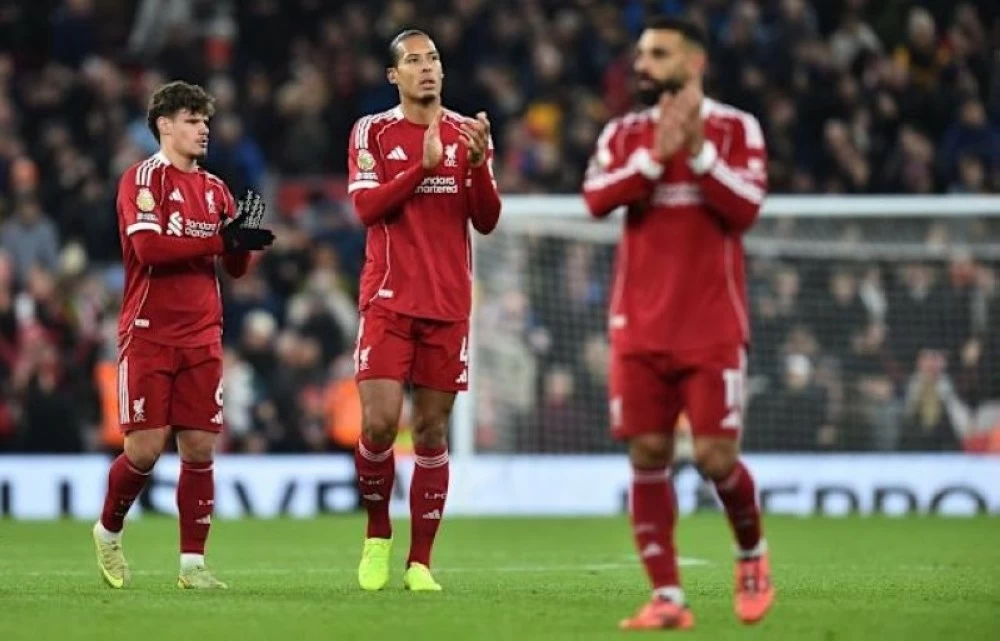 ليفربول يكتفي بتعادل «مخيب» مع سندرلاند.