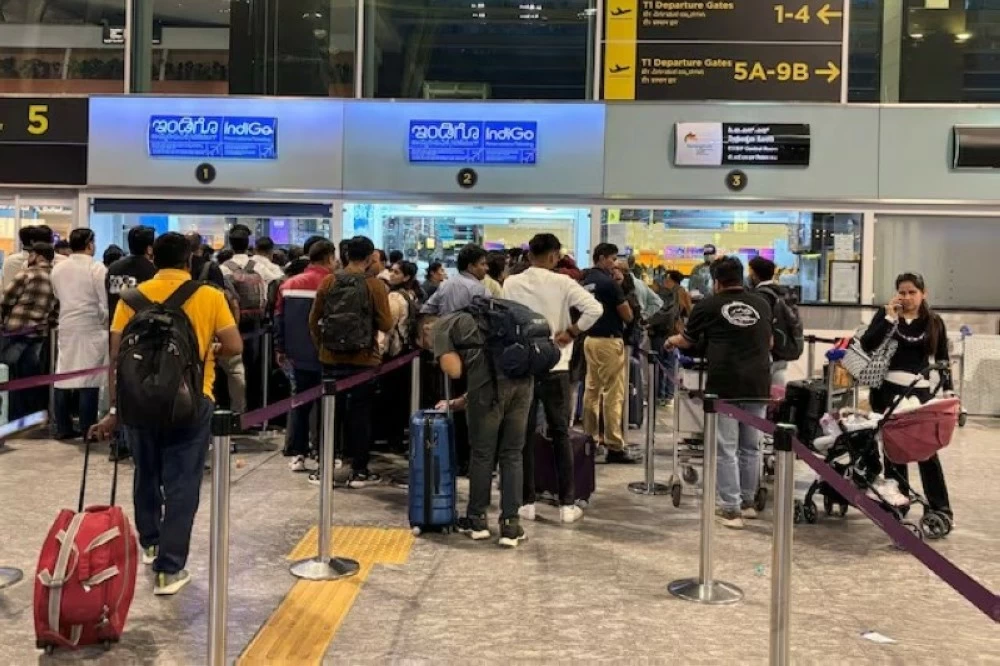 مسافرون عالقون في مطار بنغالورو بالهند