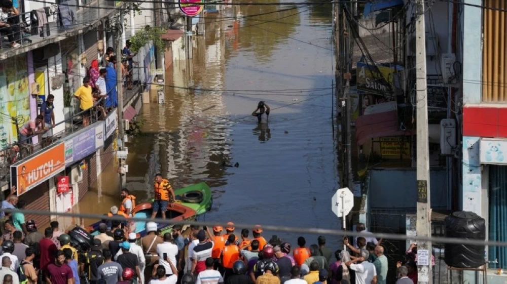 هذه هي المرة الأولى التي تتعرض فيها سريلانكا لمثل هذه الكارثة الطبيعية .