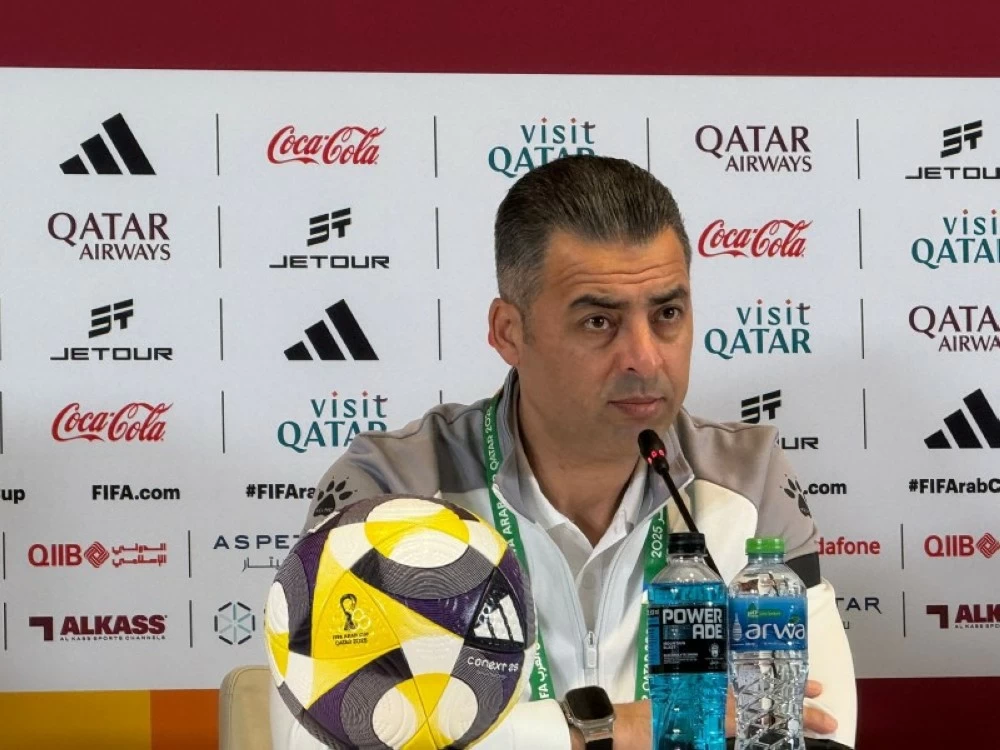 إيهاب أبو جزر مدرب منتخب فلسطين